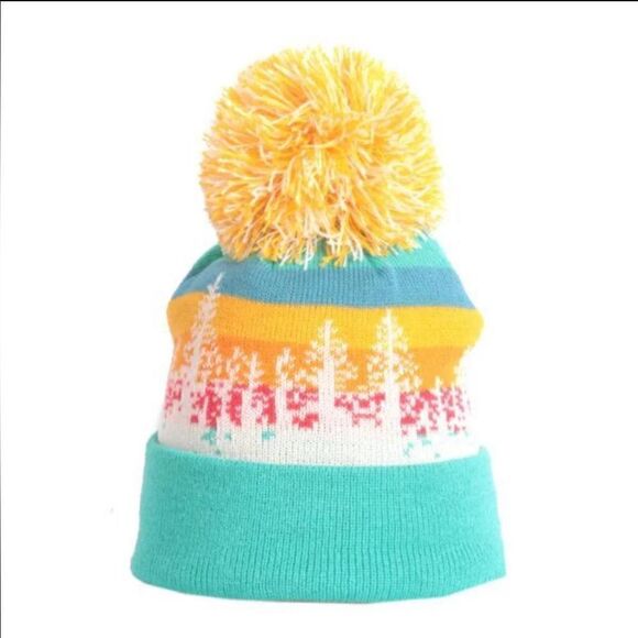 Locale Treeline Beanie - Picture 1 of 4